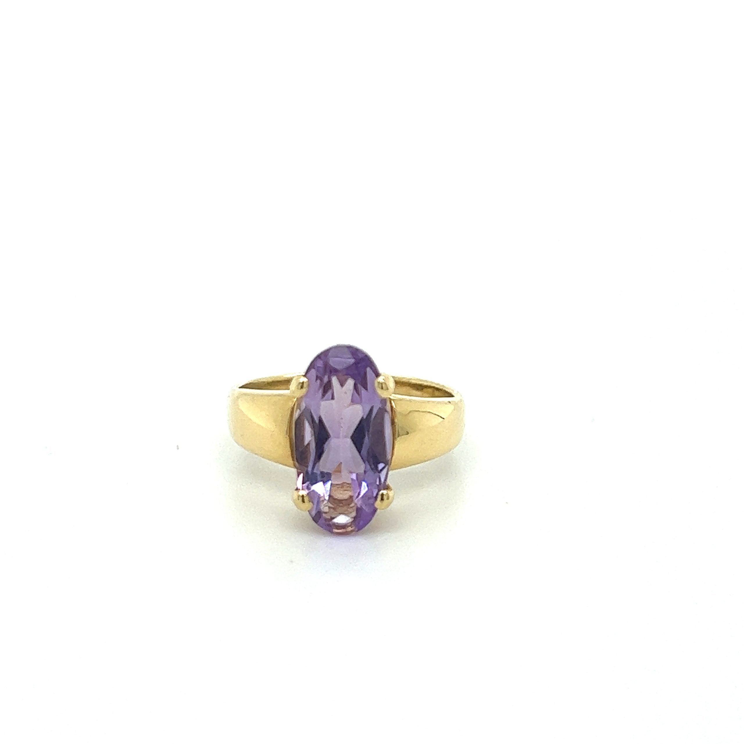 OVAL AMETHYST SOLITAIRE RING