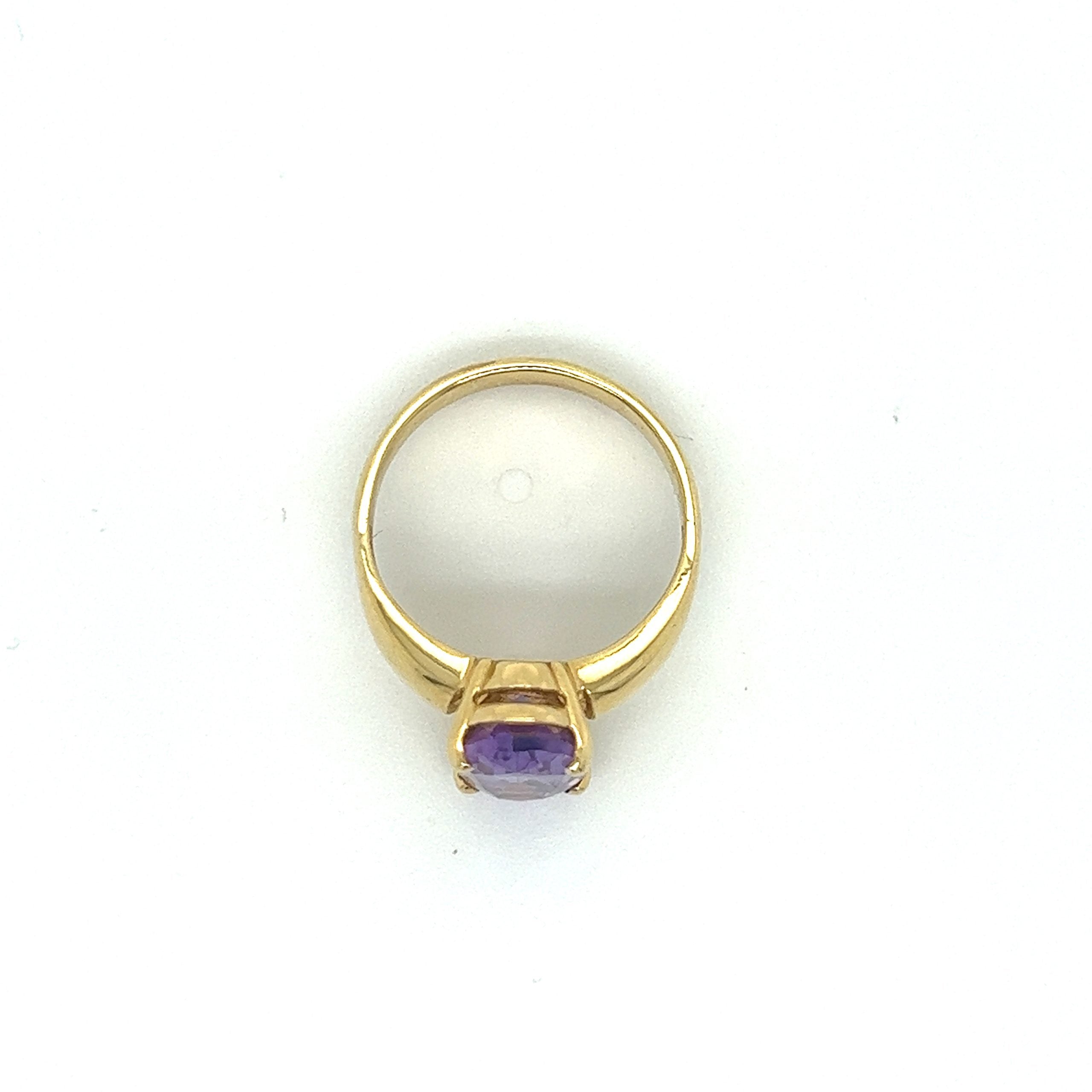 OVAL AMETHYST SOLITAIRE RING