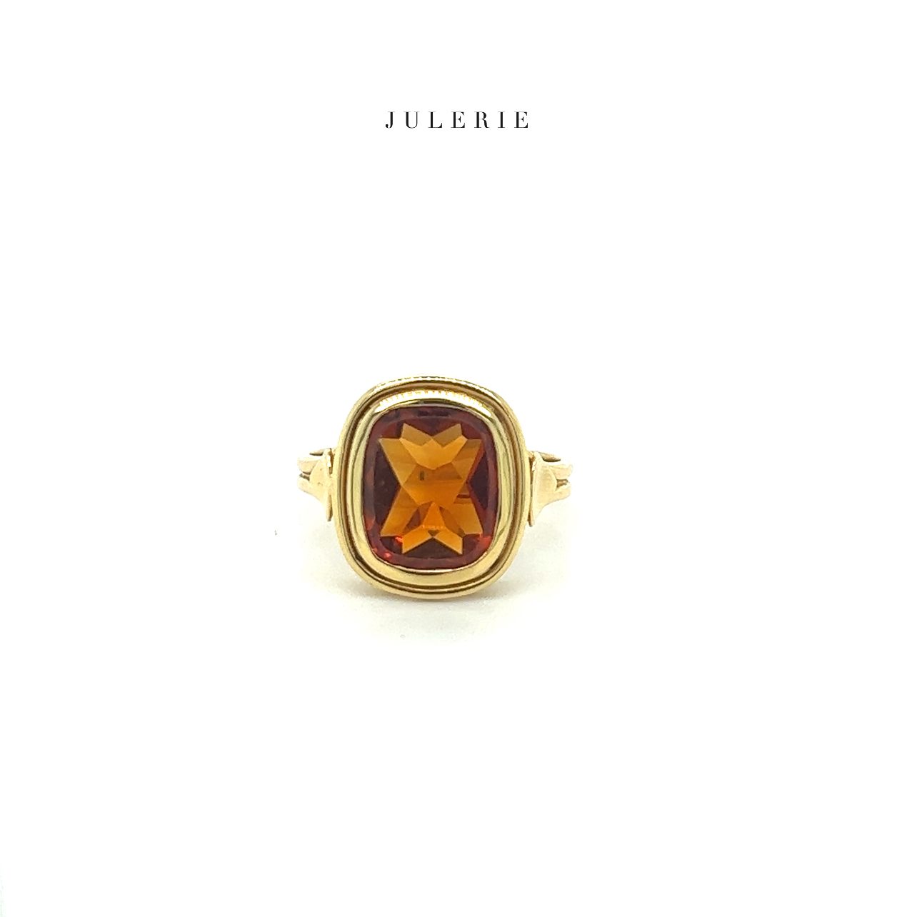 VINTAGE CITRINE SOLITAIRE RING