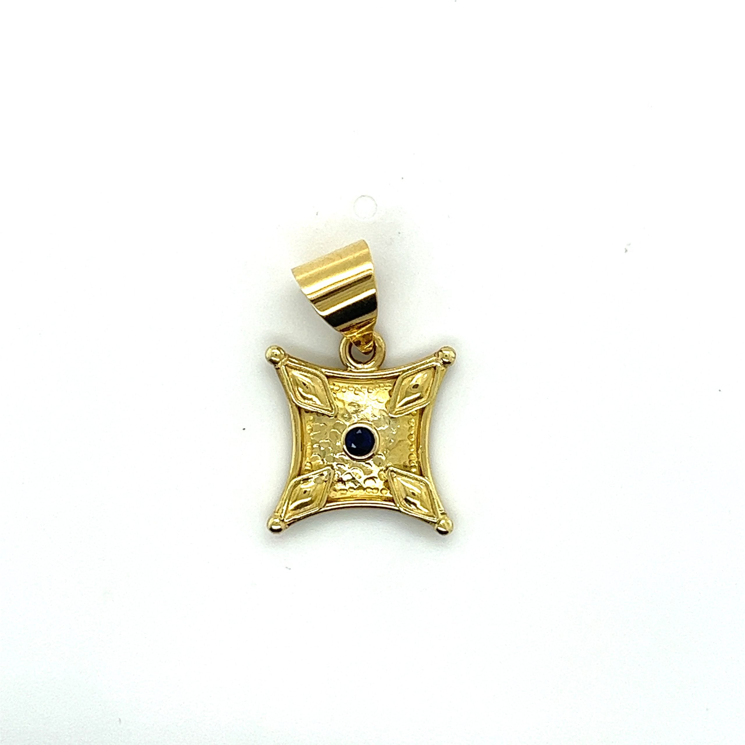 Sapphire Golden Pendant