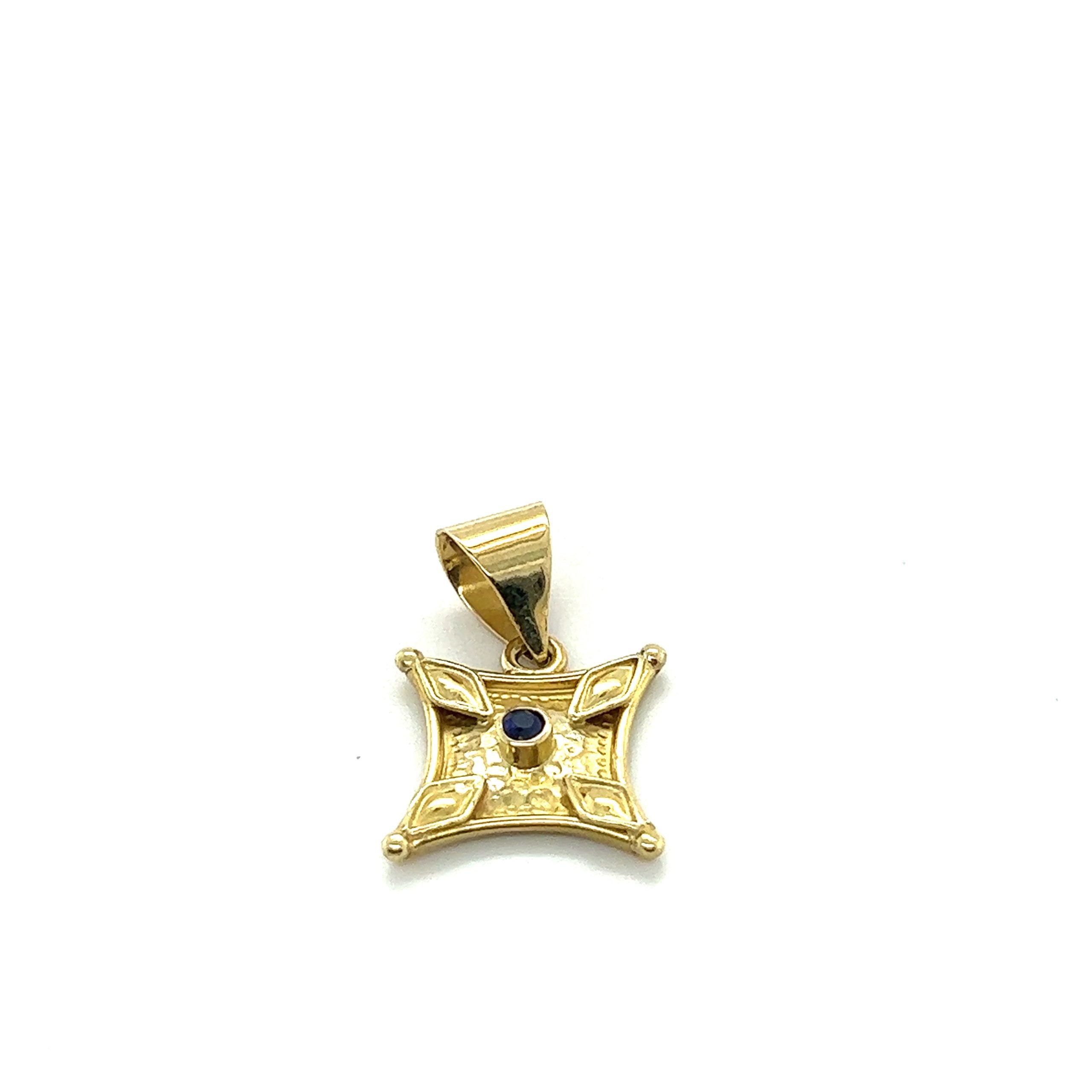 Sapphire Golden Pendant