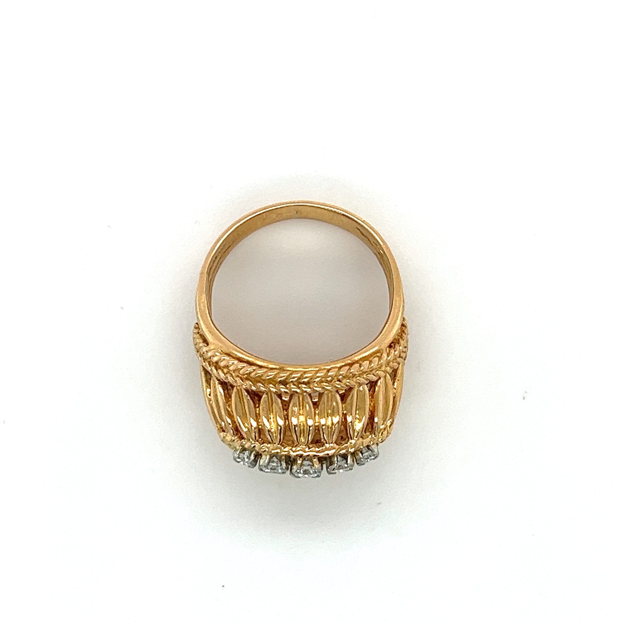Vintage Ring with Diamonds