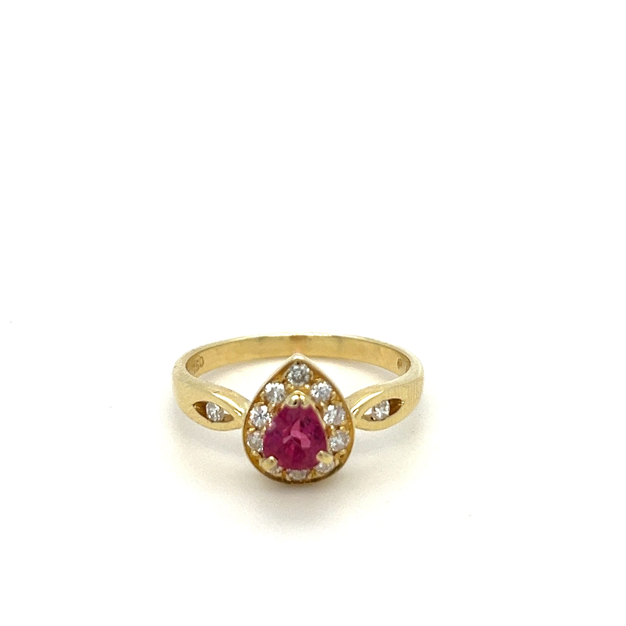 PEARSHAPE RUBY AND DIAMOND RING