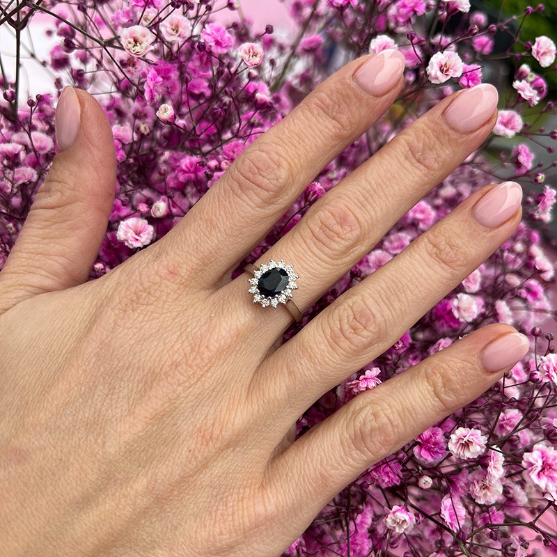 THE PERFECT SAPPHIRE DIANA