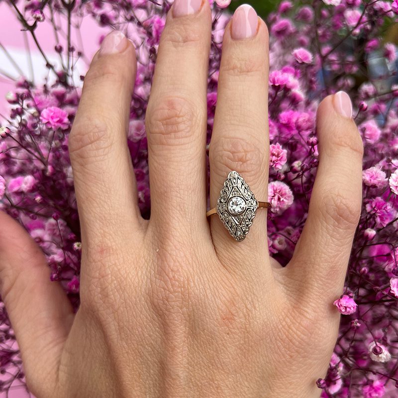 ANTIQUE DIAMOND CLUSTER RING