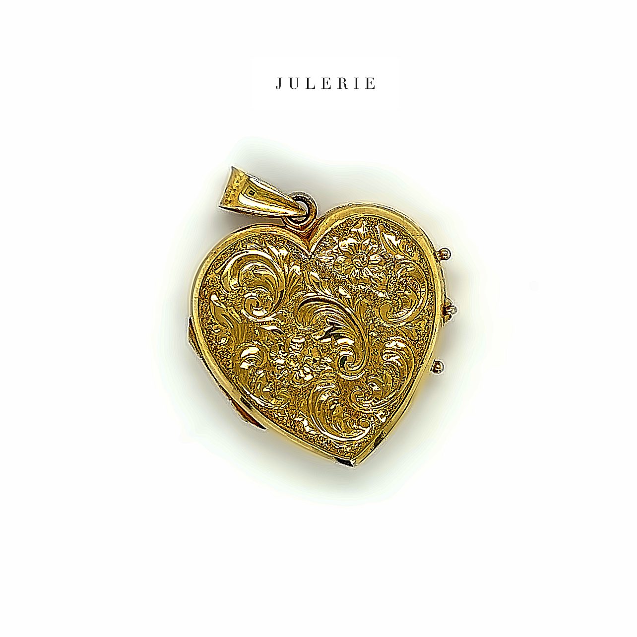HEART LOCKET PENDANT