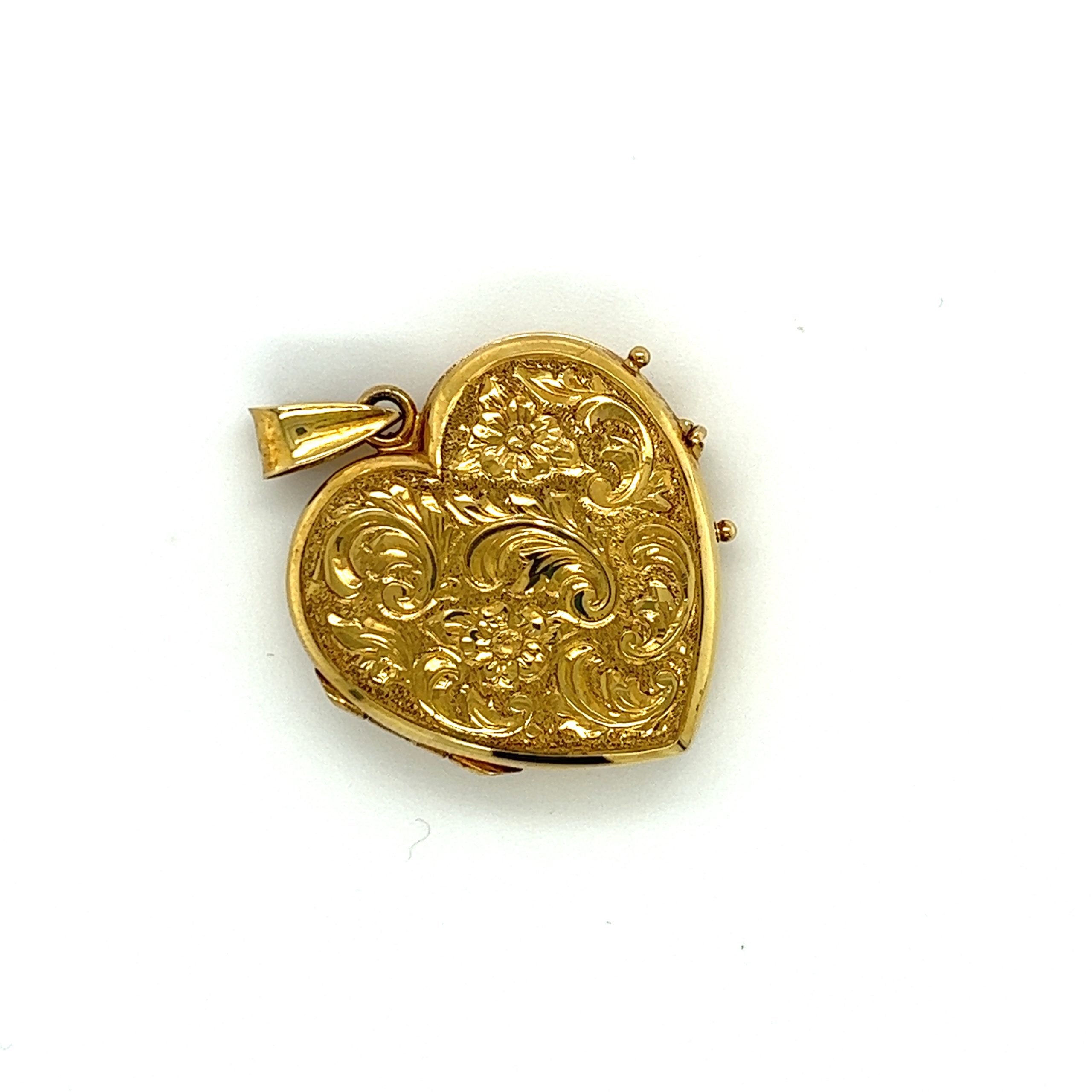 HEART LOCKET PENDANT