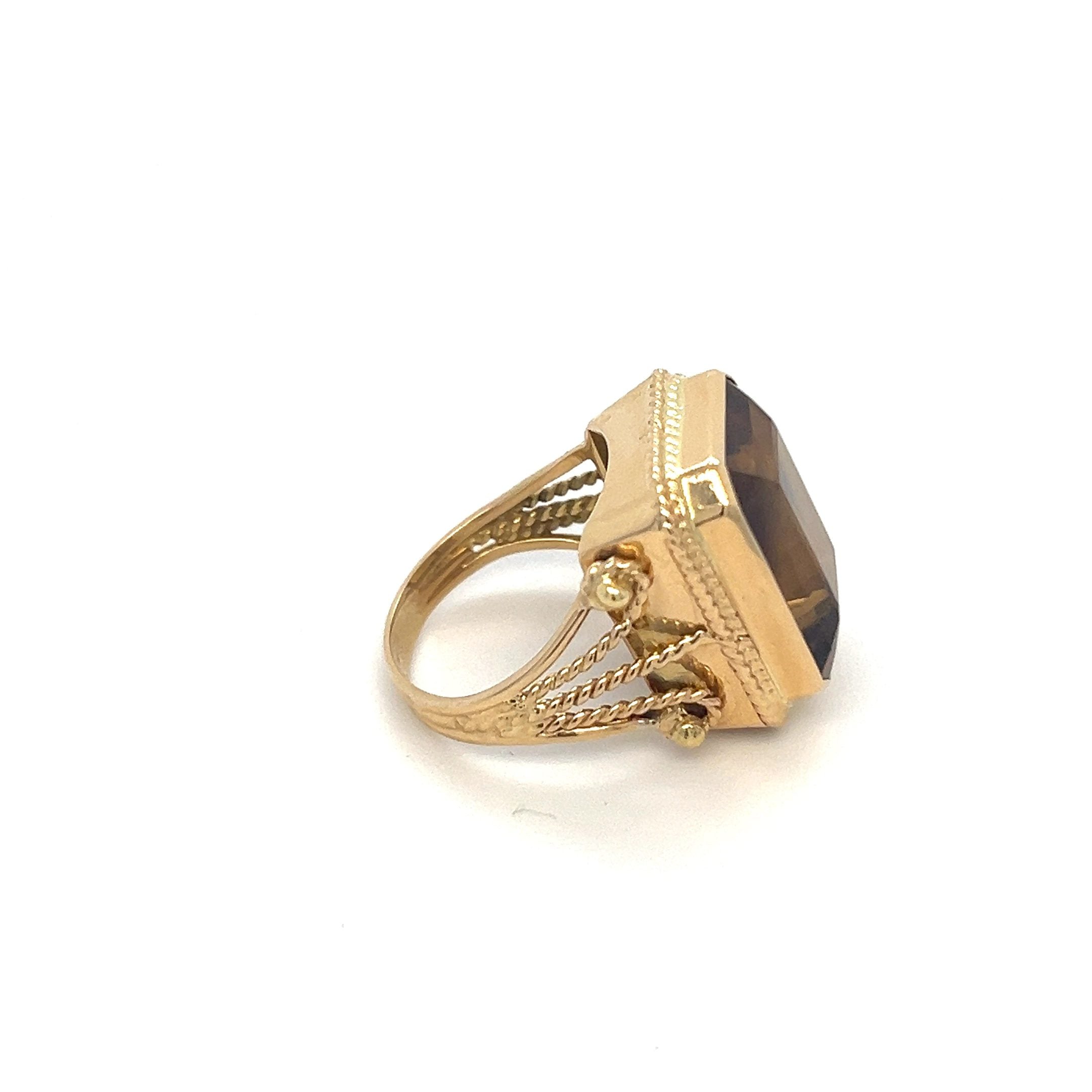 SMOKEY QUARTZ COCKTAIL RING