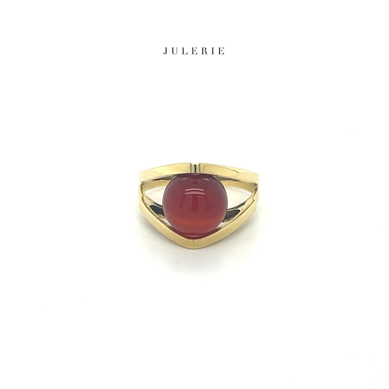 VINTAGE CARNELIAN RING