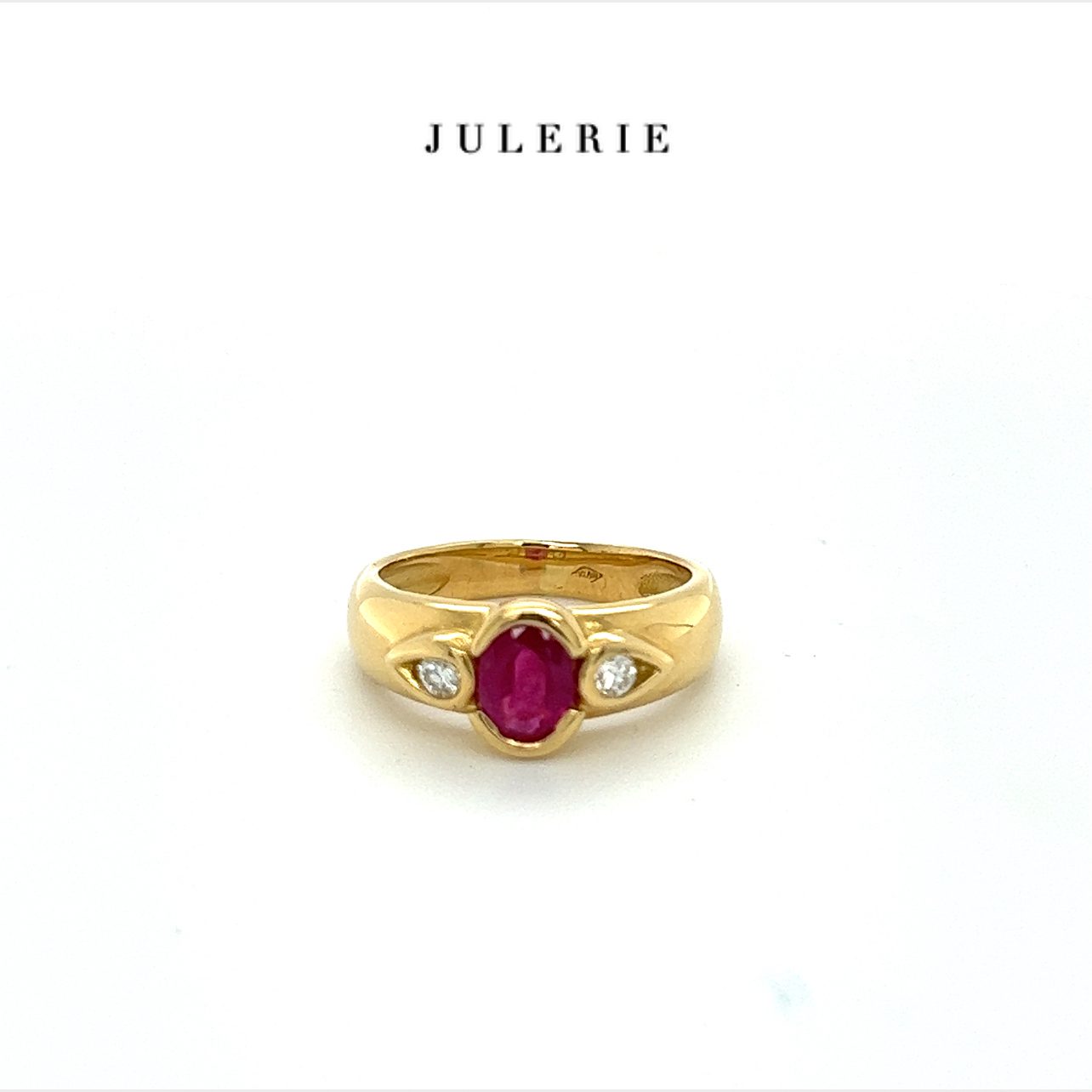 RUBY & DIAMOND VINTAGE RING