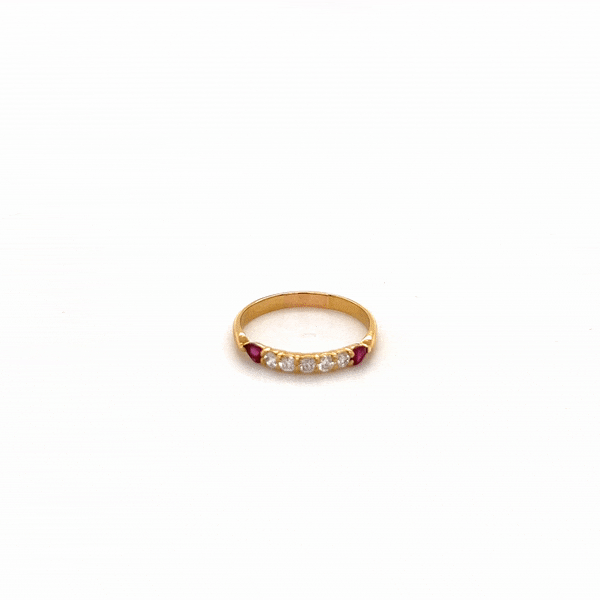 RUBY & DIAMOND YELLOW GOLD RING