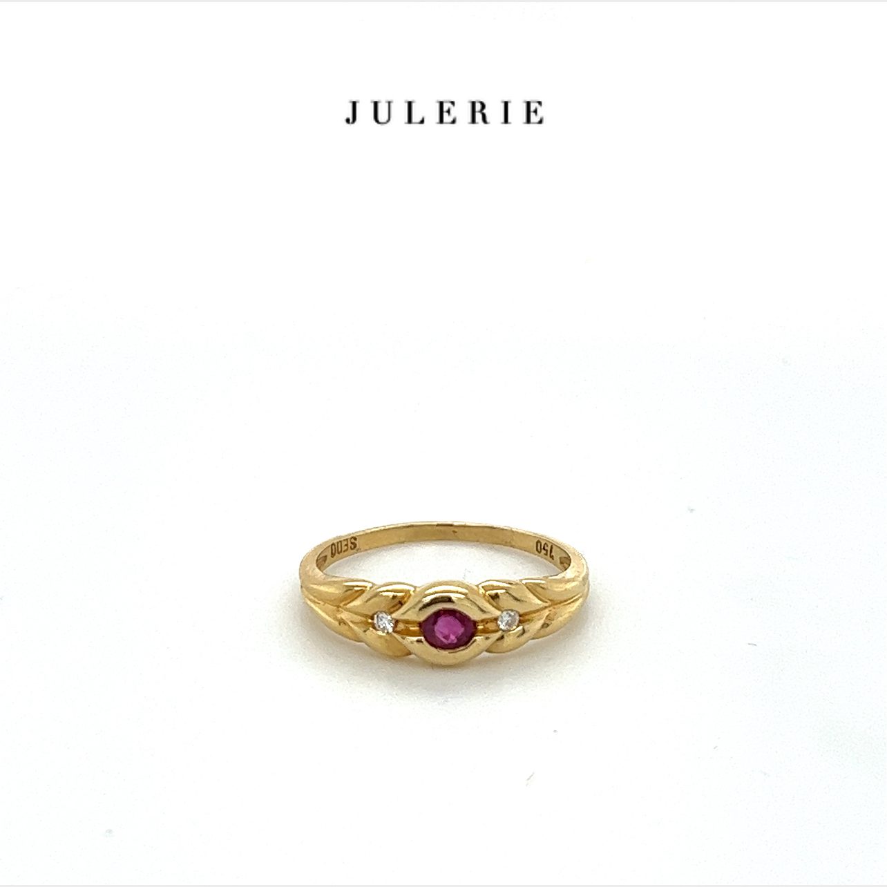 VINTAGE RUBY & DIAMOND RING